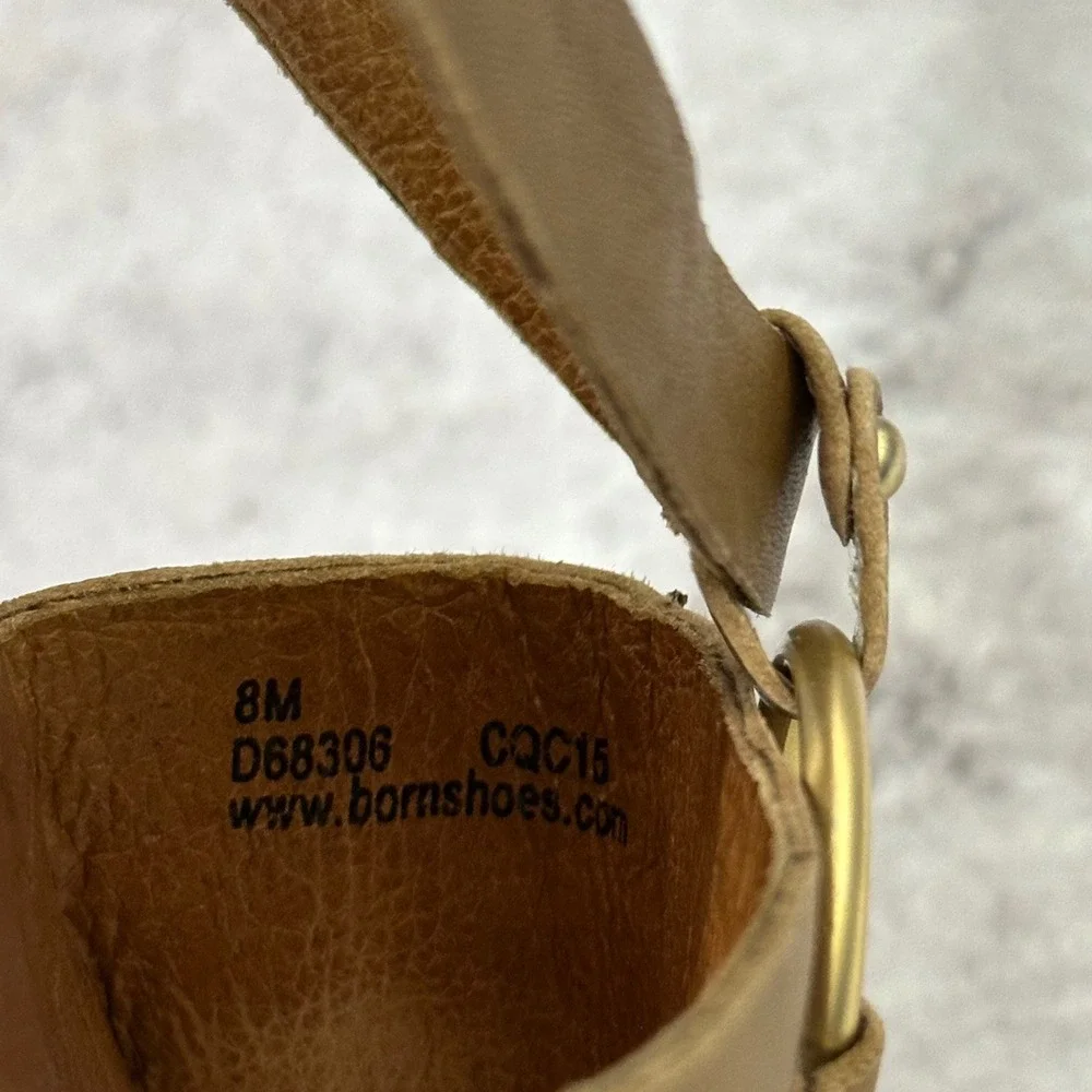 Born Kallan Sandals Womens Size 8 Brown Leather Gold Ring Thong Flat Slides